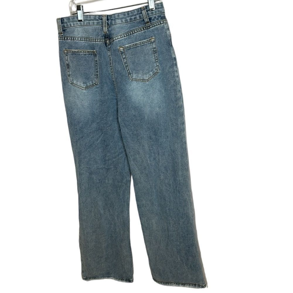 SHEIN High Rise Distressed Boot Cut Jeans. Size 28. - Picture 4 of 5